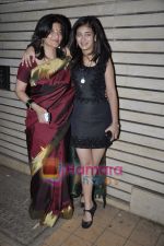 Sarika at Imran and Avantika_s Wedding in Bandra, Mumbai on 10th Jan 2011 (3).JPG