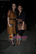 Twinkle Khanna at Hrithik_s birthday bash on 10th Jan 2011 (8).JPG