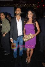 Veena Malik, Ashmit Patel at Ashmit Patel_s birthday bash in Veda on 13th Jan 2011 (2).JPG