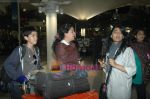 Reena Khan arrive from Singapore in Airport on 11th Jan 2011 (2).JPG