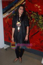 Mana Shetty at group art show hosted by Sunil Sethi in Jehangir Art Gallery on 17th Jan 2011 (9).JPG