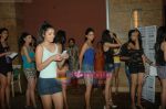 at LFW 2011 model auditions in Grand Hyatt, Mumbai on 20th Jan 2011 (60).JPG
