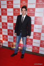 Zayed Khan at The Triumph Show 2011 Red Carpet on 20th Jan 2011 (41).JPG
