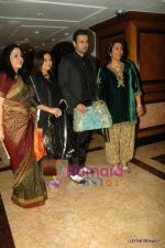 Rohit Roy at Neelam and Sameer_s wedding reception in Mumbai on 24th Jan 2011 (3).JPG
