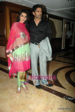 Sunil Shetty at Neelam and Sameer_s wedding reception in Mumbai on 24th Jan 2011 (2).JPG