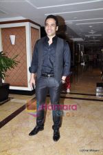 Tusshar Kapoor at Neelam and Sameer_s wedding reception in Mumbai on 24th Jan 2011 (2).JPG