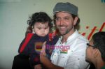 Hrithik Roshan, Seven Hills Medical Foundation Launches Save-A-Heart Campaign in Seven Hill on 26th Jan 2011 (39).JPG