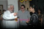 Kajol, Rishi Kapoor at Rahul Rawail_s Stella Adler acting studio opening in Santacruz on 30th Jan 2011 (2).JPG