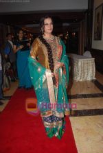 Shabana Azmi at Ritu Kumar show in Taj Land_s End on 30th Jan 2011 (3).JPG