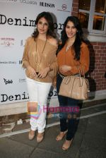 Sophie Choudhry at Denim story store launch in Fort on 2nd Feb 2011 (16).JPG