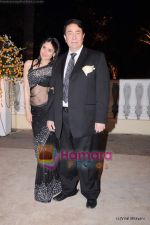 Kareena Kapoor, Randhir Kapoor at  Imran Khan_s wedding reception in Taj Land_s End on 5th Feb 2011 (29).JPG