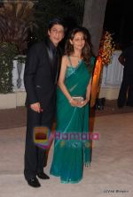 Shahrukh Khan, Gauri Khan at  Imran Khan_s wedding reception in Taj Land_s End on 5th Feb 2011 (4).JPG