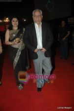 Ramesh Sippy at Stardust Awards 2011 in Mumbai on 6th Feb 2011 (138)~0.JPG