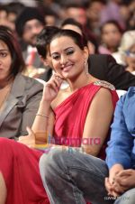 Sonakshi Sinha at Stardust Awards 2011 in Mumbai on 6th Feb 2011 (4)~0.JPG