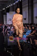 at Gitanjali Tour De India fashion  show in Trident, Mumbai on 6th Feb 2011 (158).JPG