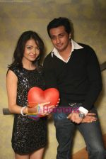 Parul Chaudhary, Yash Pandit at TV birthday bash of actor Parul Chaudhry in Amboli on 11th Feb 2011 (7).JPG