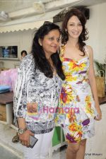 Saumya Tandon at Dr Rashmi Shetty 10 years in business of beauty bash in Olive, Mumbai on 14th Feb 2011 (68).JPG