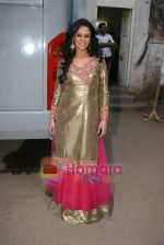 Mona Singh on the sets of Jhalak Dikhla Ja in Filmistan on 17th Feb 2011 (2).JPG