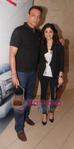 Shamita Shetty, Ravi Shastri at Audi promotional event in Trident on 20th Feb 2011 (3).JPG