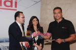 Shamita Shetty, Ravi Shastri at Audi promotional event in Trident on 20th Feb 2011 (5).JPG