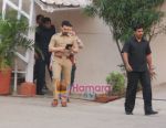 Aamir Khan snapped in his new look at Reema Kagti_s movie photoshoot in   Mehboob Studio, Mumbai on 22nd Feb 2010 (4).JPG