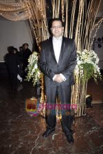 Rahul Mahajan at Rahul Mahajan and Dimpy_s wedding anniversary in Mayfair on 6th March 2011 (2).JPG