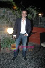 Tusshar Kapoor at Films Today magazine bash in Marimba Lounge on 7th March 2011 (2).JPG