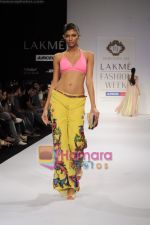 Model walks for Parvesh and Jai at Lakme Fashion Week 2011 Day 1 in Grand Hyatt, Mumbai on 10th March 2011 (76).JPG