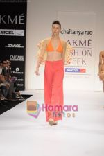 at Chaiyanya Rao_s show at Lakme Fashion Week 2011 Day 1 in Grand Hyatt, Mumbai on 10th March 2011 (53).JPG