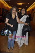 on day 1 of Lakme Fashion Week 2011 in Grand Hyatt, Mumbai on 11th March 2011 (120).JPG
