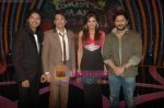 Shreyas Talpade, Shekhar Suman, Raveena Tandon, Arshad Warsi on the sets of Comedy Ka Maha Muqabla in Madh Island on 13th March 2011 (4).JPG