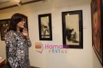 Zeenat Aman at India Fine Art Event in Kalaghoda on 18th March 2011 (25).JPG