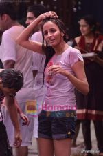 at Usha Aggarwal_s holi bash in Mukesh Mills on 20th March 2011 (111).JPG