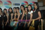 Femina Miss India 2011 contestants visit Liberty store in Oberoi Mall on 24th March 2011 (9).JPG