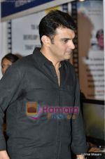 Vidya Balan_s handsome Siddharth Roy Kapoor snapped at FICCI Frames in Powai on 24th March 2011 (19).JPG