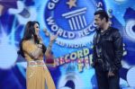 Preity Zinta, Salman Khan on the sets of Guinness World Records in R K Studios on 26th March 2011 (25).JPG