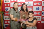 Vaishali Samant, Saloni Daini and Kishori Shahane unveiled the BIG Marathi Entertainment Awards trophy at the studios of 92.7 BIG FM on 28th March 2011.JPG