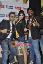 Jacky Bhagnani, Pooja Gupta, Remo D Souza promote Faltu at Cinema star in Thane, Mumbai on 1st April 2011 (35).JPG