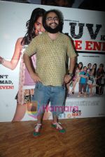 Shraddha Kapoor promotes Luv ka The End film in Yashraj Films on 1st April 2011 (33).JPG