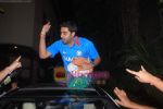Abhishek Bachchan celebrates India_s victory in Juhu, Mumbai on 2nd April 2011 (9).JPG
