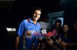 Akshay Kumar post the world cup victory in Juhu, Mumbai on 2nd April 2011 (28).JPG
