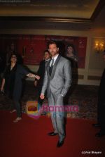 Hrithik Roshan at Star Pariwar Awards red carpet and post party on 5th April 2011 (6).JPG