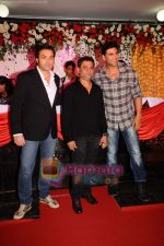 Bobby Deol, Anees Bazmee, Akshay Kumar at the Premiere of Thank you in Chandan, Juhu,Mumbai on 6th April 2011 (7).JPG