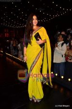 Vidya Balan at Sabyasachi show on Wills Lifestyle India Fashion Week 2011-Day 5 in Delhi on 10th April 2011 (20).JPG