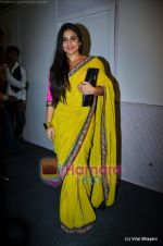 Vidya Balan at Sabyasachi show on Wills Lifestyle India Fashion Week 2011-Day 5 in Delhi on 10th April 2011 (4).JPG