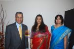 Vidya Balan at Seven hills Cosmetic Clinic Launch in Seven Hills Hospital on 12th April 2011 (14).JPG