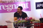Aamir Khan at the Dr. Firuza Parikh_s book Launch - A Complete Guide to becoming pregnant on 16th April 2011 (11).JPG