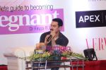 Aamir Khan at the Dr. Firuza Parikh_s book Launch - A Complete Guide to becoming pregnant on 16th April 2011 (14).JPG