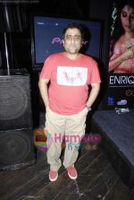 Kunal ganjawala at Sunidhi_s bash for Enrique track in Vie Lounge on 18th April 2011 (41).JPG