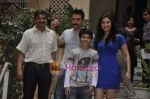 Aamir Khan, Darsheel Safary, Manjari Phadnis promote Zokkomon  in Bandra, Mumbai on 19th April 2011 (9).JPG